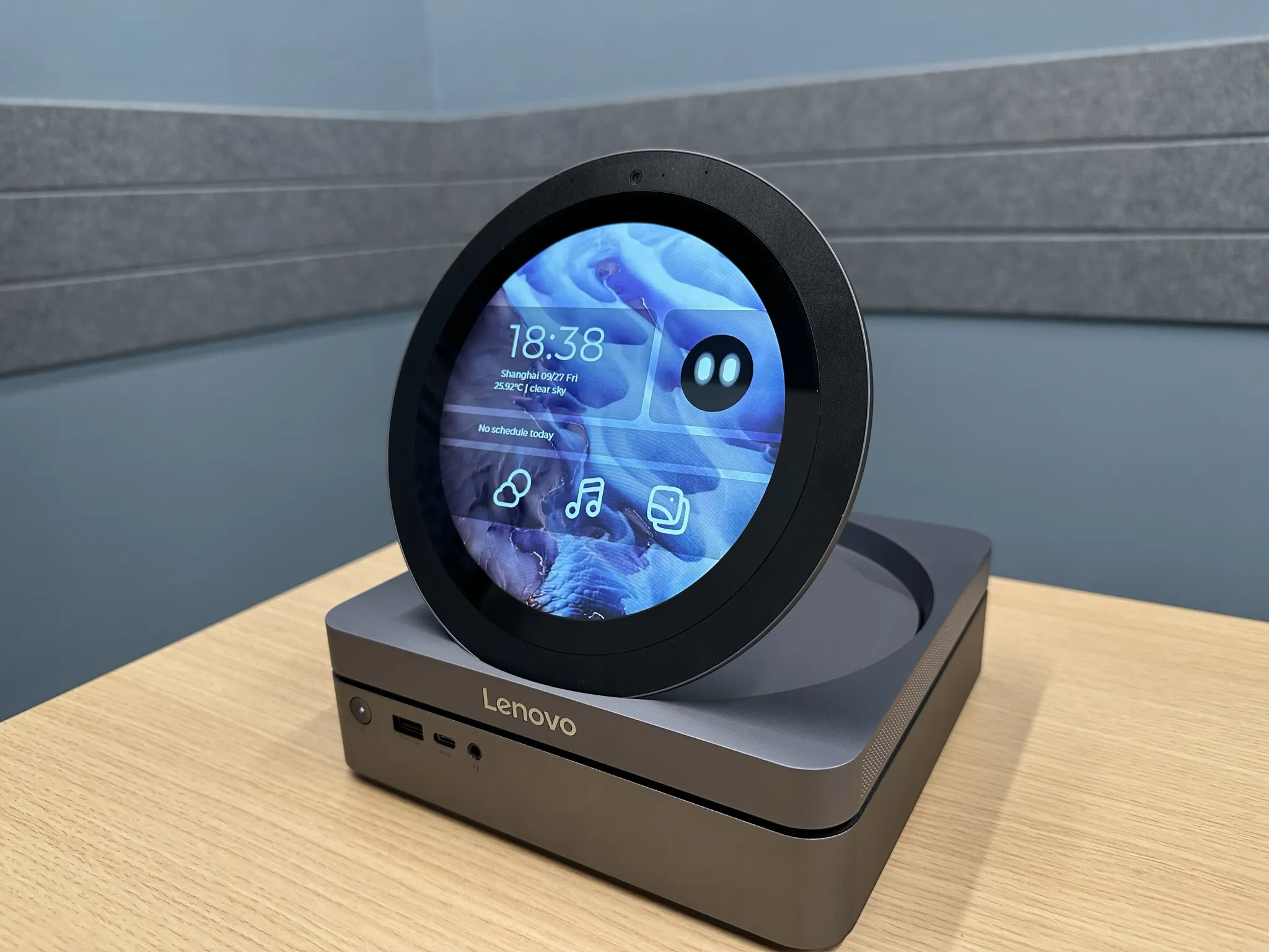 Lenovo Anuncia Nuevas Caracter&iacute;sticas de IA, dispositivos y conceptos en Tech World 2024