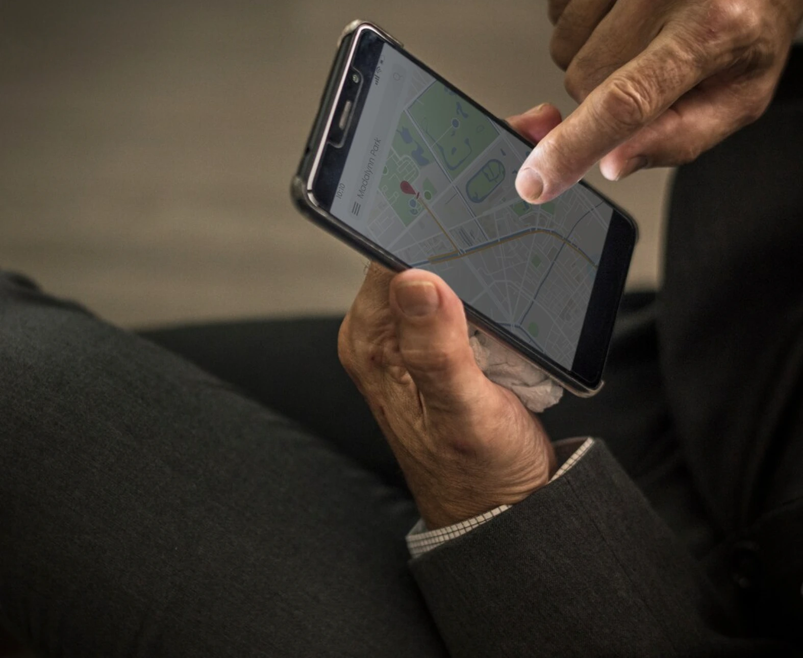 La Industria de Datos de Vigilancia Enfrenta Represión a medida que la FTC Emite Prohibición
