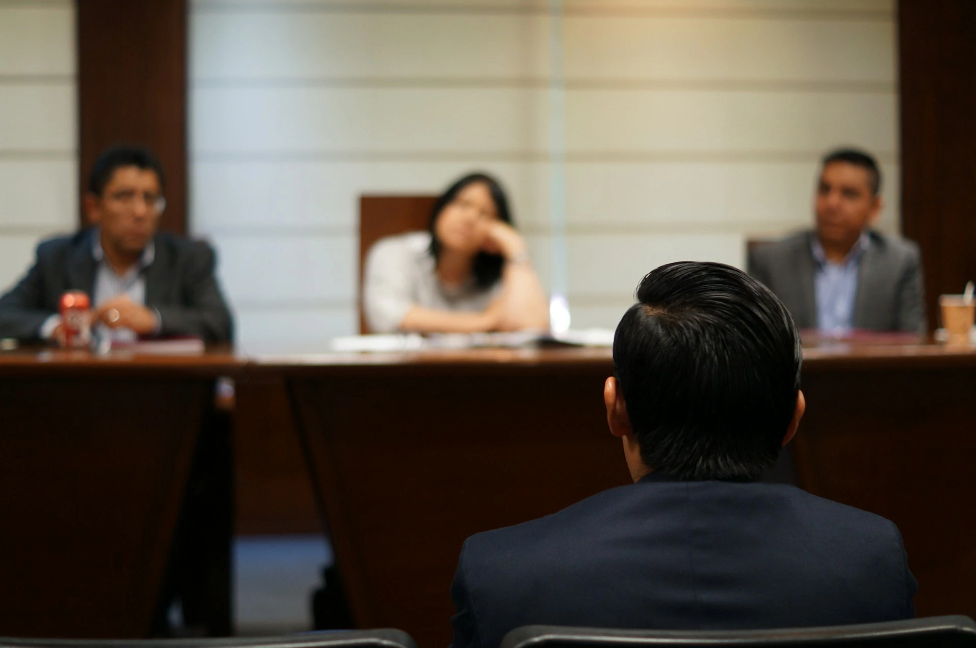 Los errores generados por la IA en los documentos judiciales provocan problemas legales para los abogados