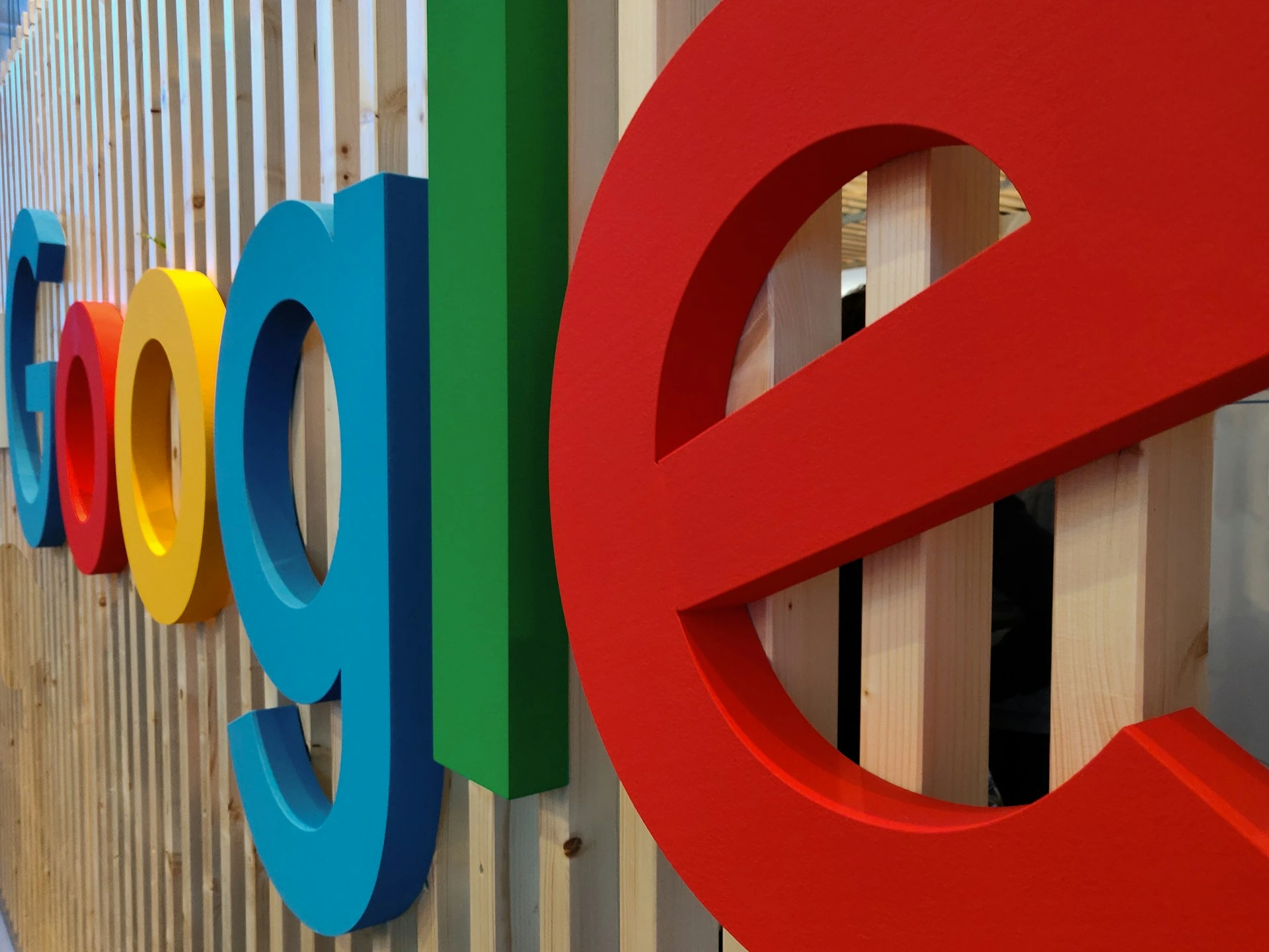 Google Invierte $750 Millones Adicionales en Anthropic para Mejorar las Capacidades de IA