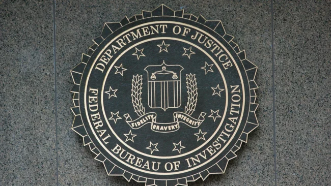 El Informe del FBI Revela que Estafadores Robaron Más de $16 mil millones en 2024