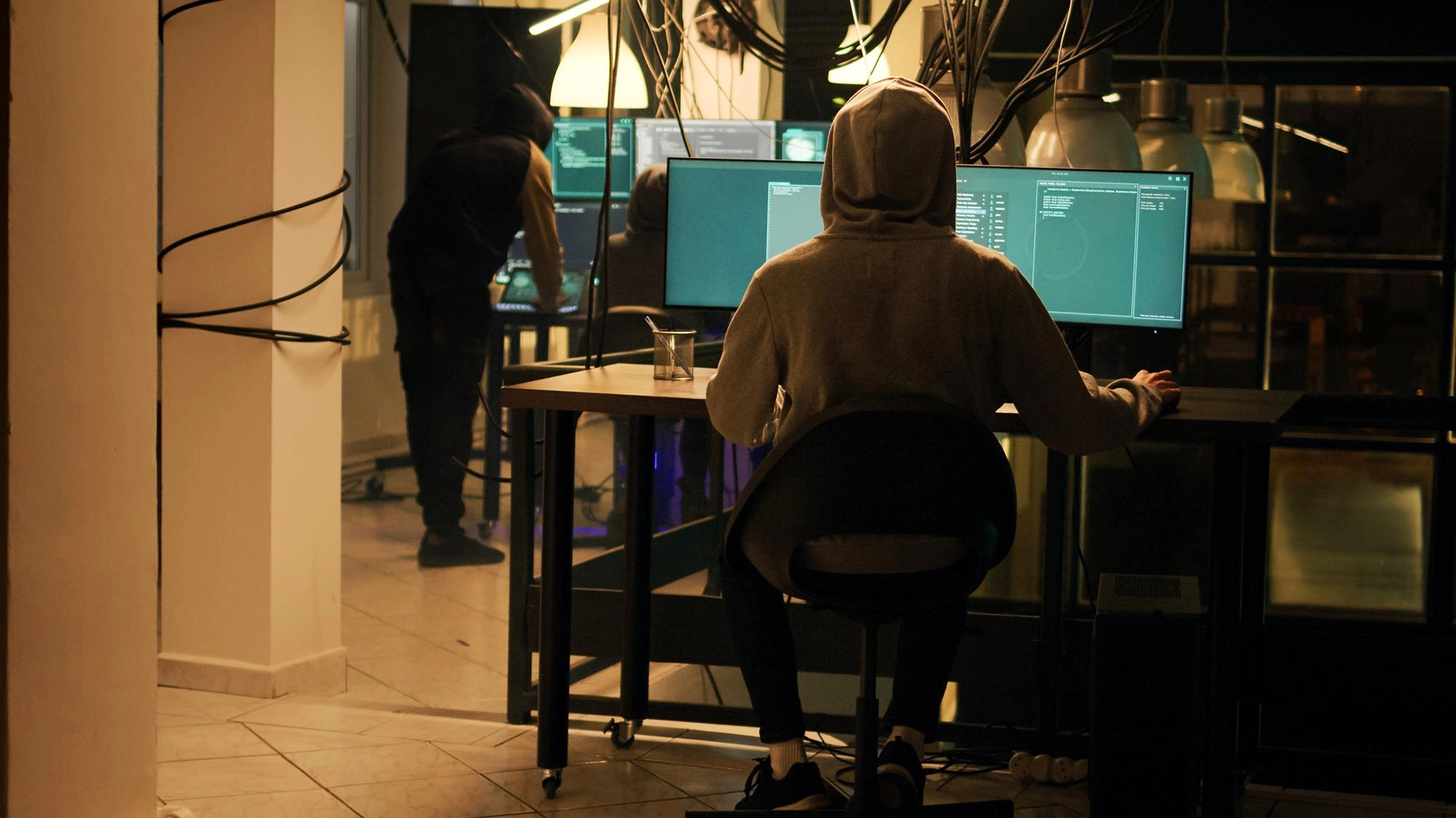 La Arácnida Dispersa Evoluciona en 2025 con Nuevo Kit de Phishing y Malware