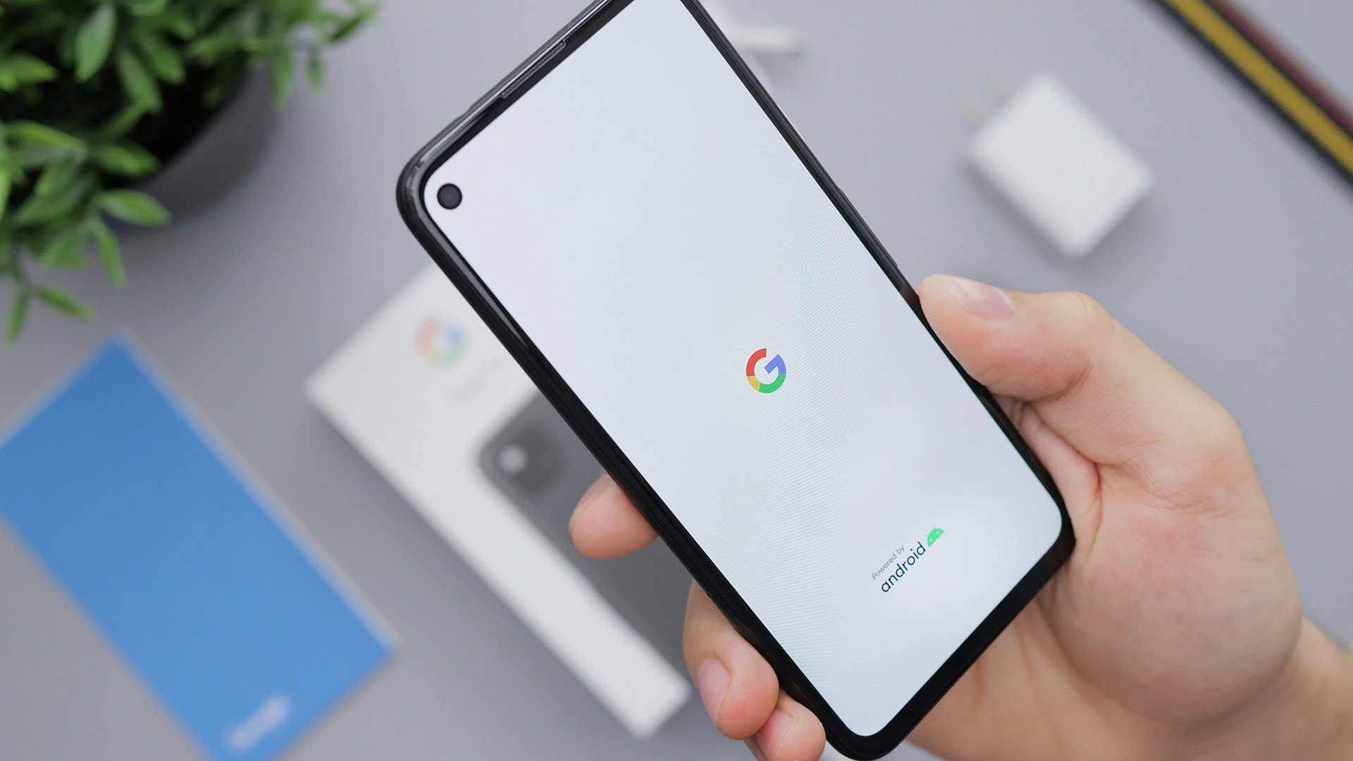 Google Lanza Herramientas de IA para Proteger a los Usuarios de Estafadores