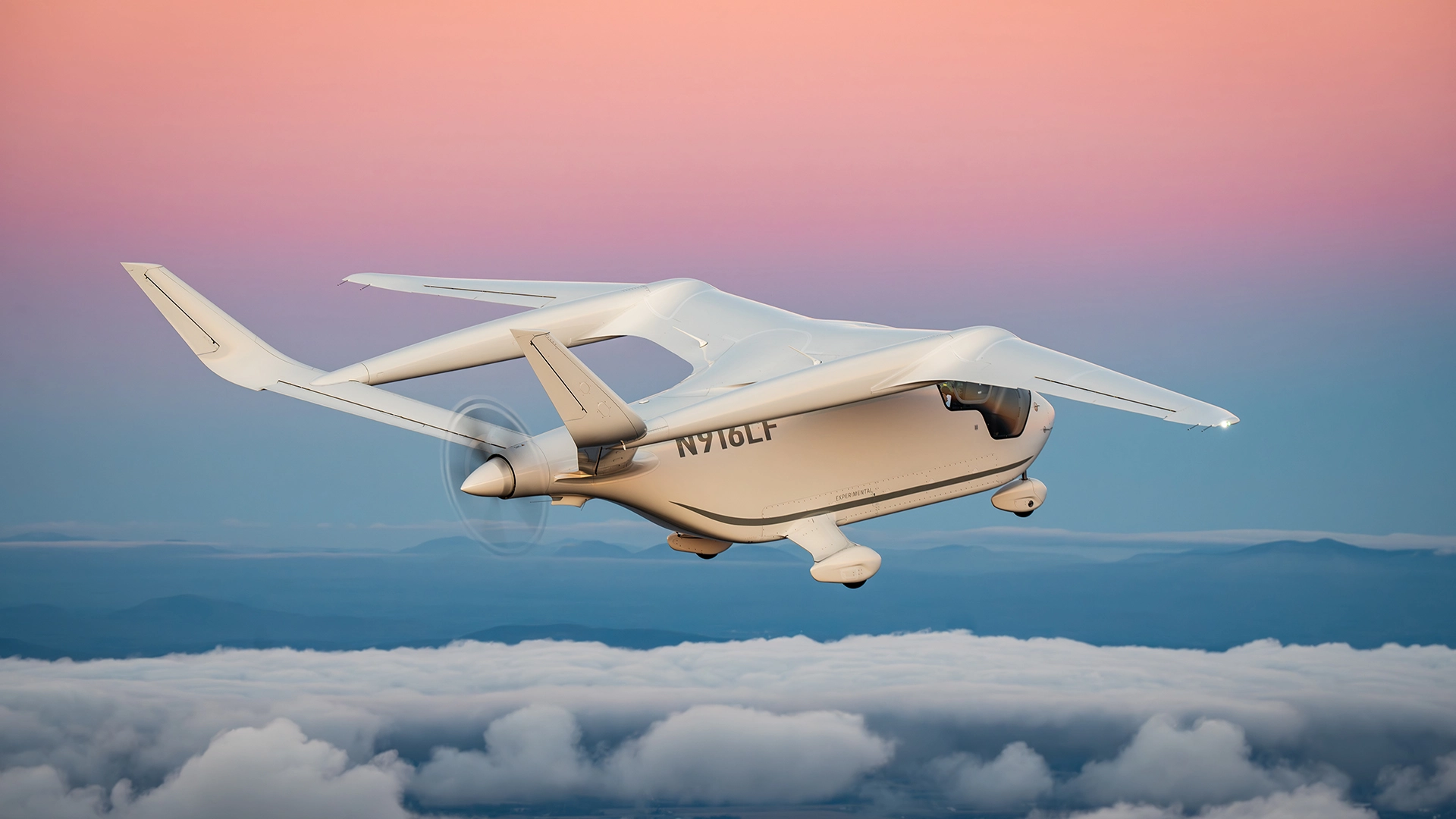 Beta Technologies aterriza el primer avión eléctrico con pasajeros en el aeropuerto de Nueva York