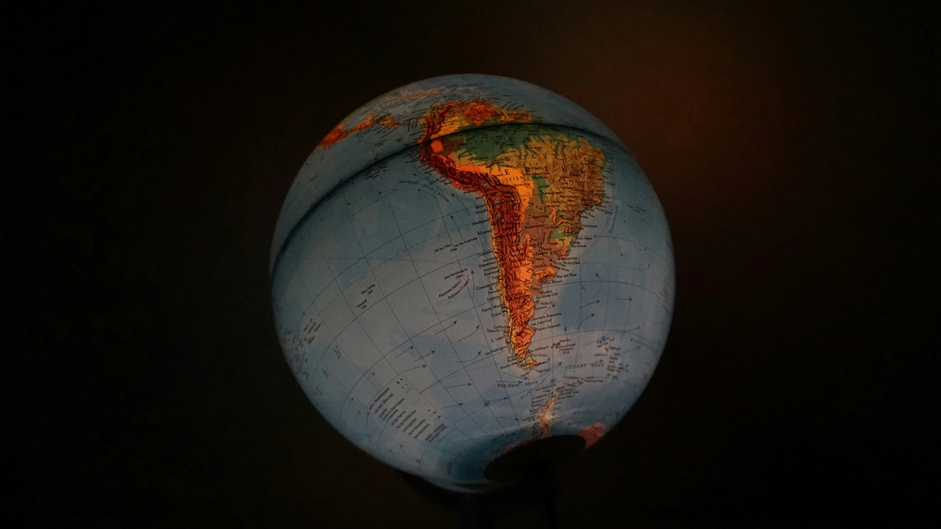 Latam-GPT: América Latina Desarrolla Inteligencia Artificial de Código Abierto